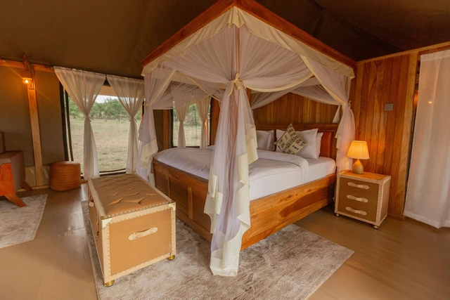 Signature Serengeti Luxury Tented Safari Camp · 客房