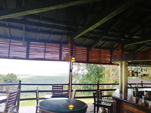 Lake Manyara Wildlife Lodge · 餐厅与用餐环境