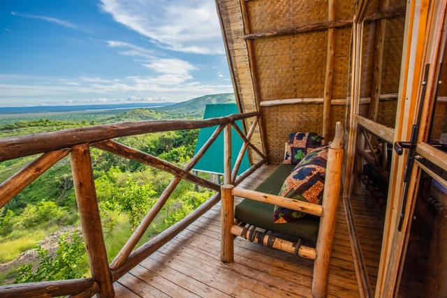 Hyena Hill Lodge · 露台与景观