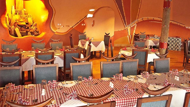 Samburu Sopa Lodge · 餐厅与用餐环境