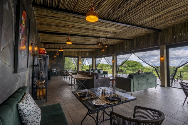 Tarangire Elephant Springs Camp · 餐厅与用餐环境