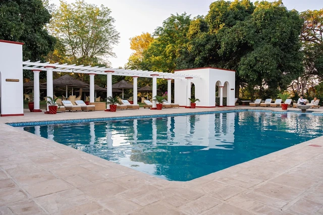 The Victoria Falls Hotel (Signature Suites) · 泳池