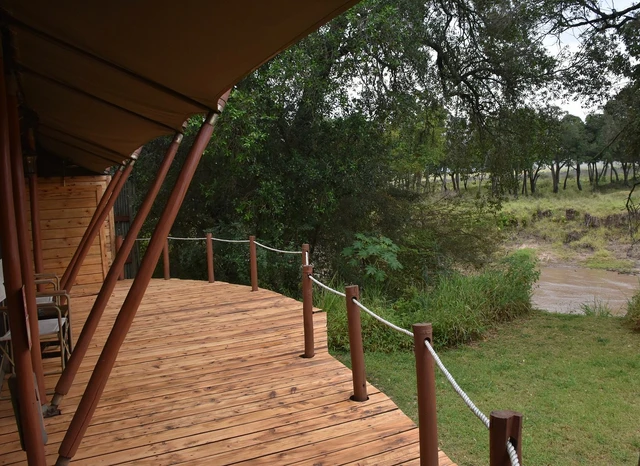 Elewana Sand River Masai Mara · 露台与景观
