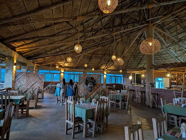 Africa Safari Karatu Lodge · 餐厅与用餐环境