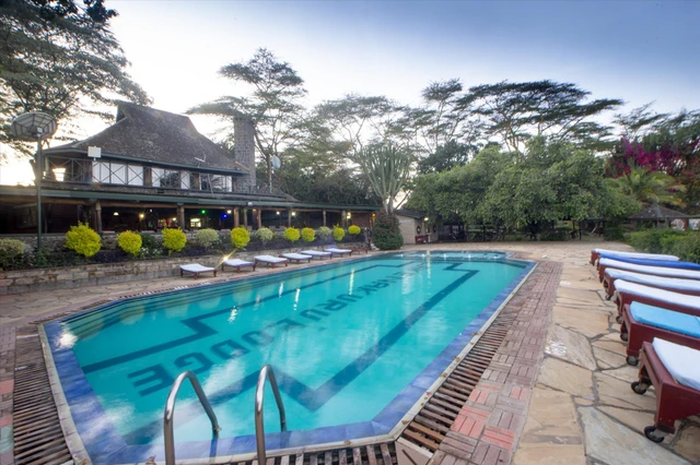 Lake Nakuru Lodge · 泳池