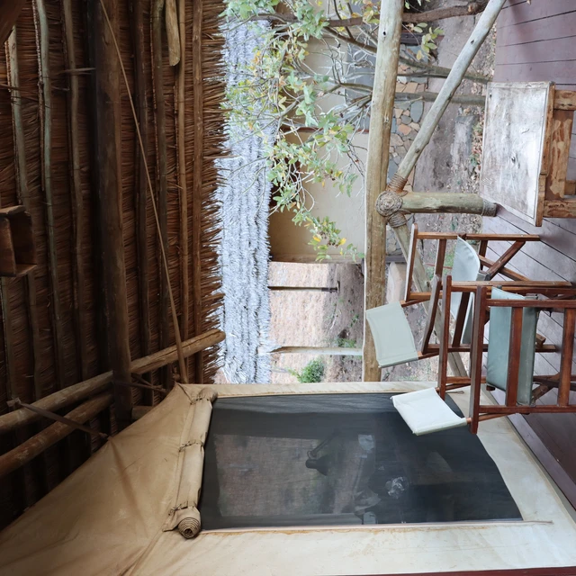 Sangaiwe Tented Lodge · 浴室