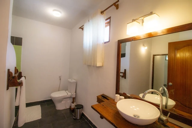 Tanzanite Beach Resort · 浴室