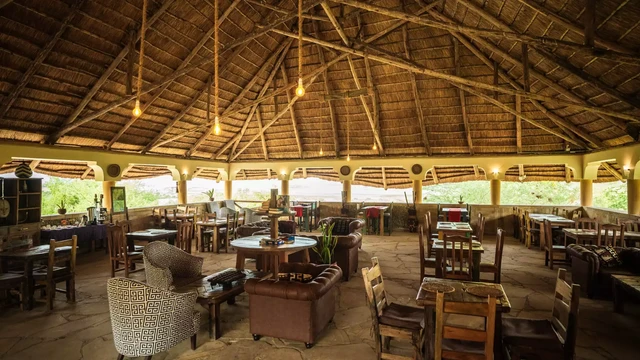 Africa Safari Lake Natron Lodge · 餐厅与用餐环境