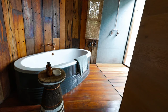 Thorntree River Lodge · 浴室