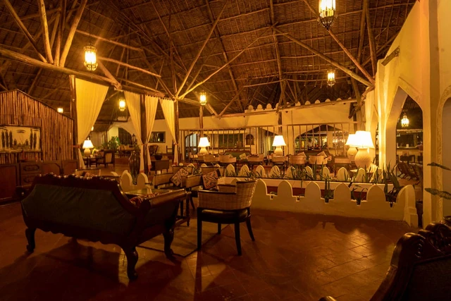 Zanzibar Beach Resort · 餐厅与用餐环境