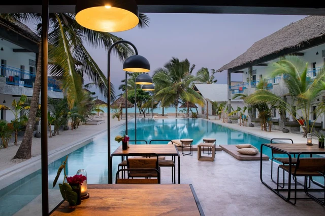 Casa Beach Hotel · 泳池