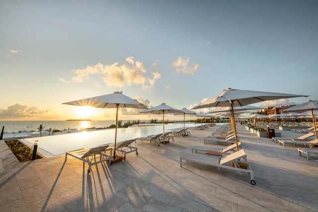 The Mora Zanzibar Resort · 泳池
